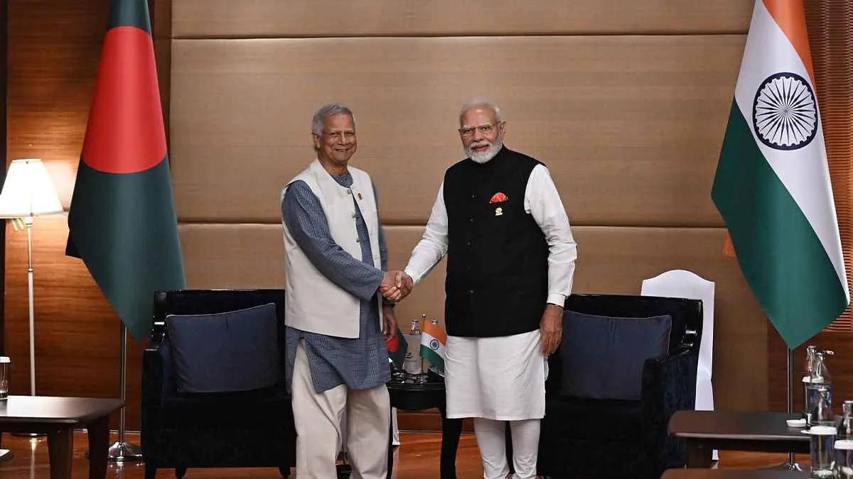 দূরত্ব ঘুচিয়ে ঢাকা-দিল্লি সম্পর্ক কি ফের ঘুরে দাঁড়াবে?